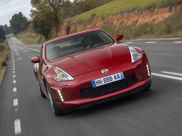 Nissan 370Z photo 34