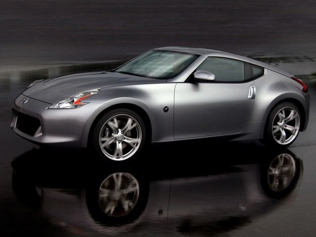 Nissan 370Z photo 37
