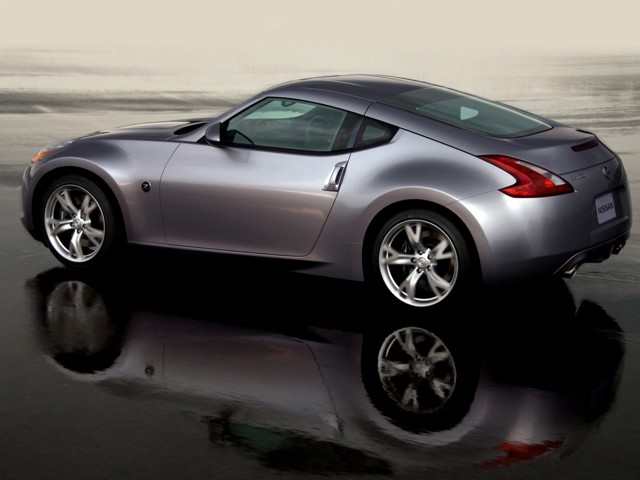 Nissan 370Z photo 38