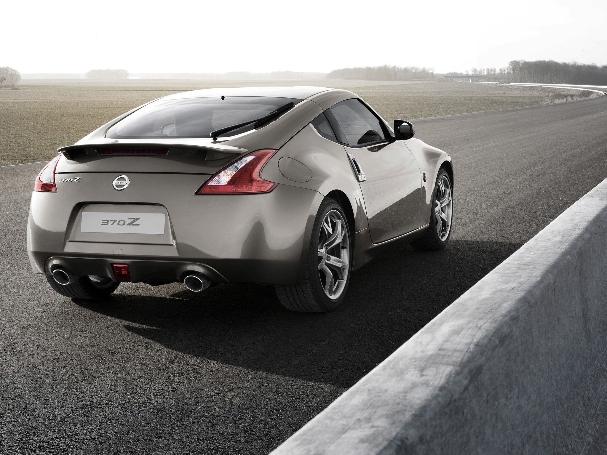 Nissan 370Z photo 56