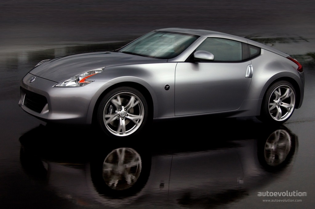 NISSAN 370Z