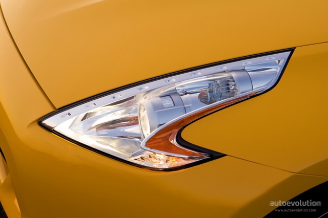 Nissan 370Z photo 16