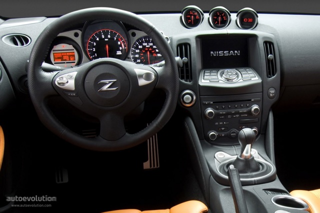 Nissan 370Z photo 107
