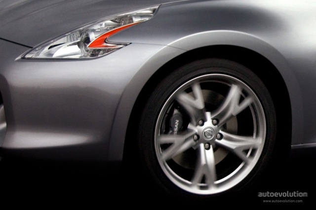 Nissan 370Z photo 3