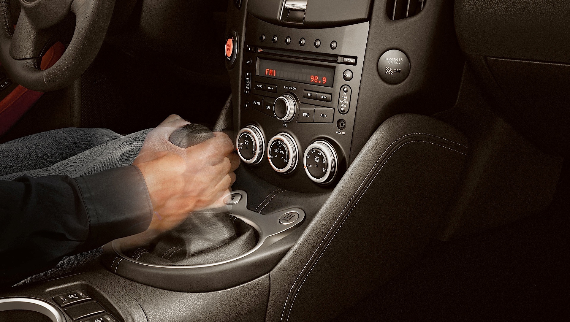 Nissan 370Z photo 34