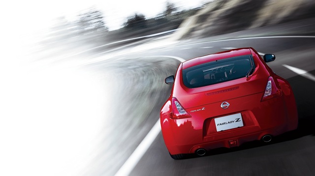 Nissan 370Z photo 14