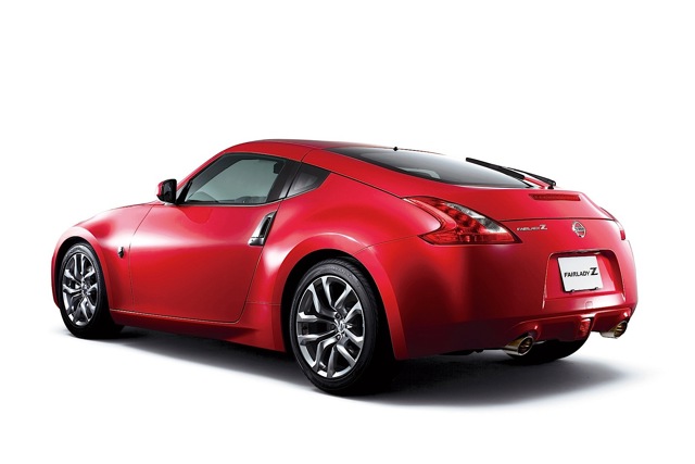 Nissan 370Z photo 18