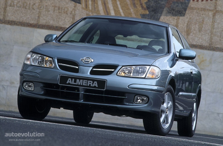 Nissan Almera / Pulsar 3 Doors photo 3