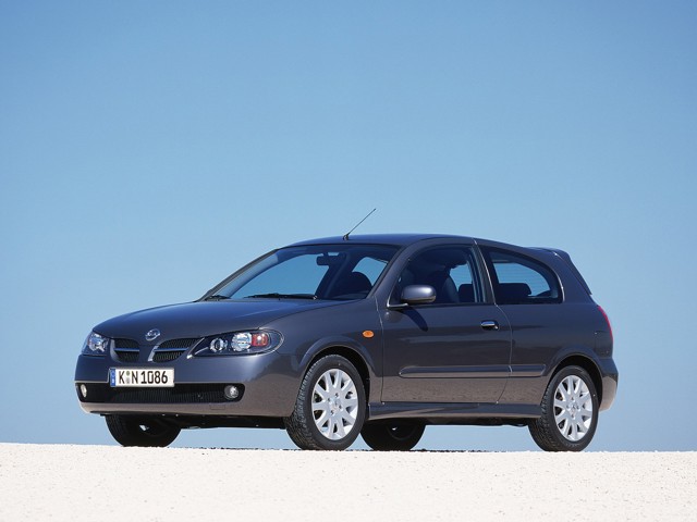 Nissan Almera / Pulsar 3 Doors photo 23
