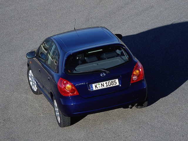 Nissan Almera / Pulsar 5 Doors photo 16