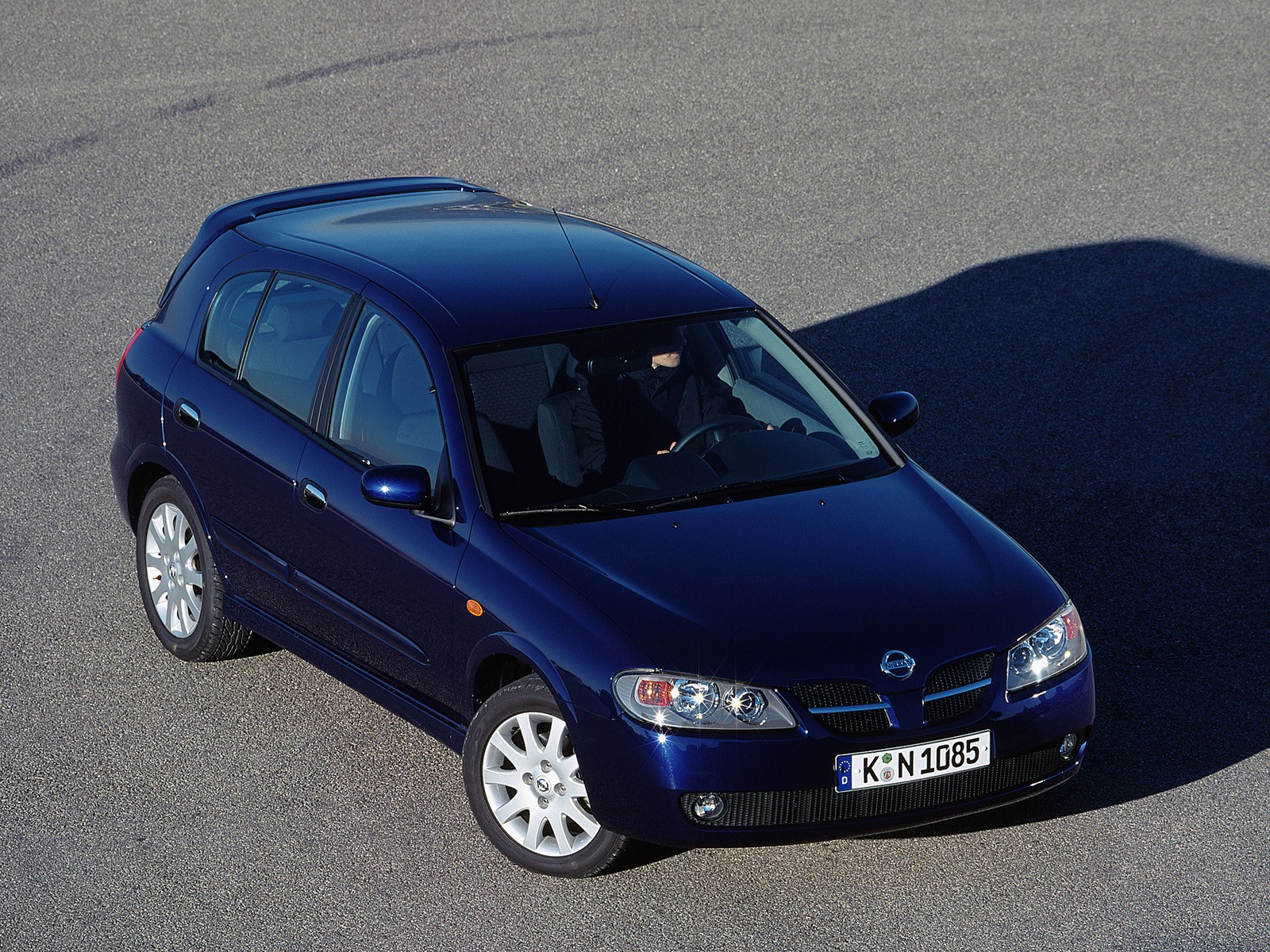 Nissan Almera / Pulsar 5 Doors photo 17