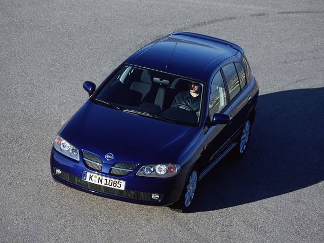 Nissan Almera / Pulsar 5 Doors photo 22