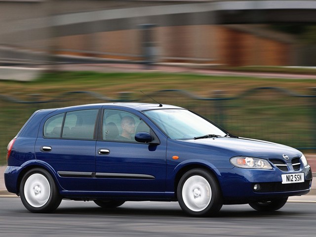 Nissan Almera / Pulsar 5 Doors photo 31