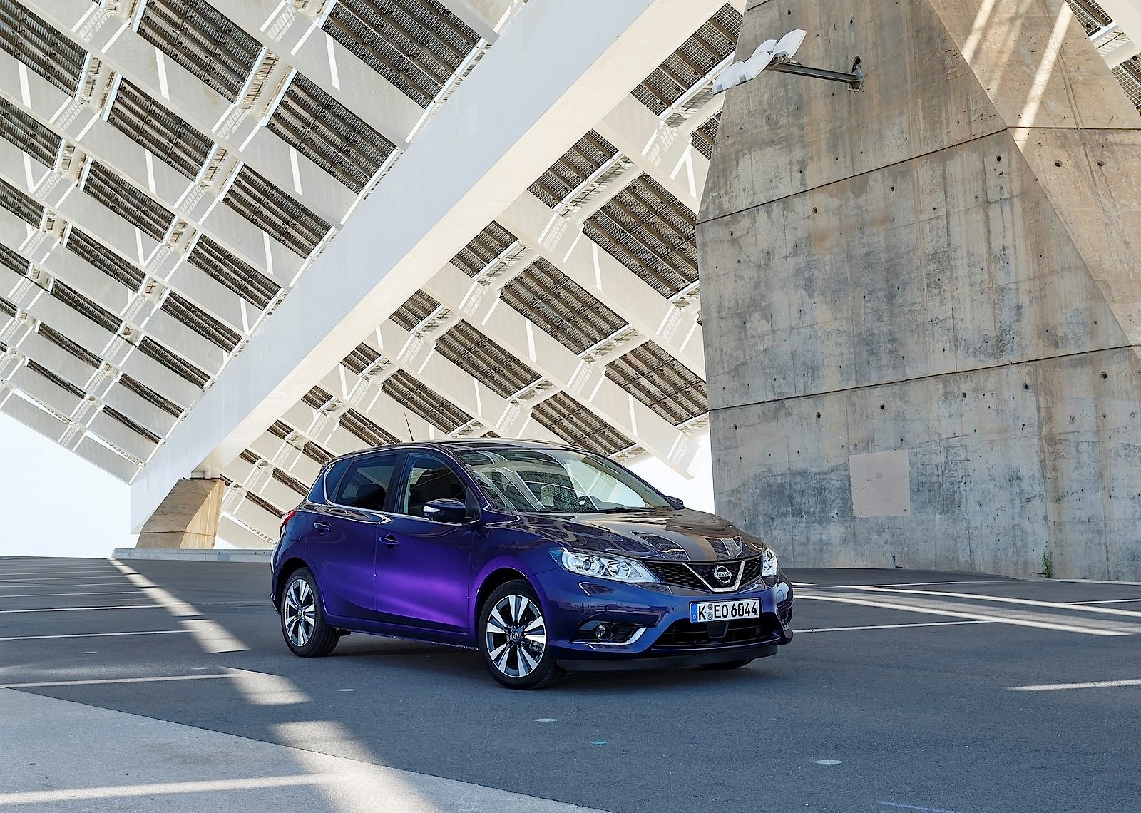 Nissan Almera / Pulsar 5 Doors photo 5