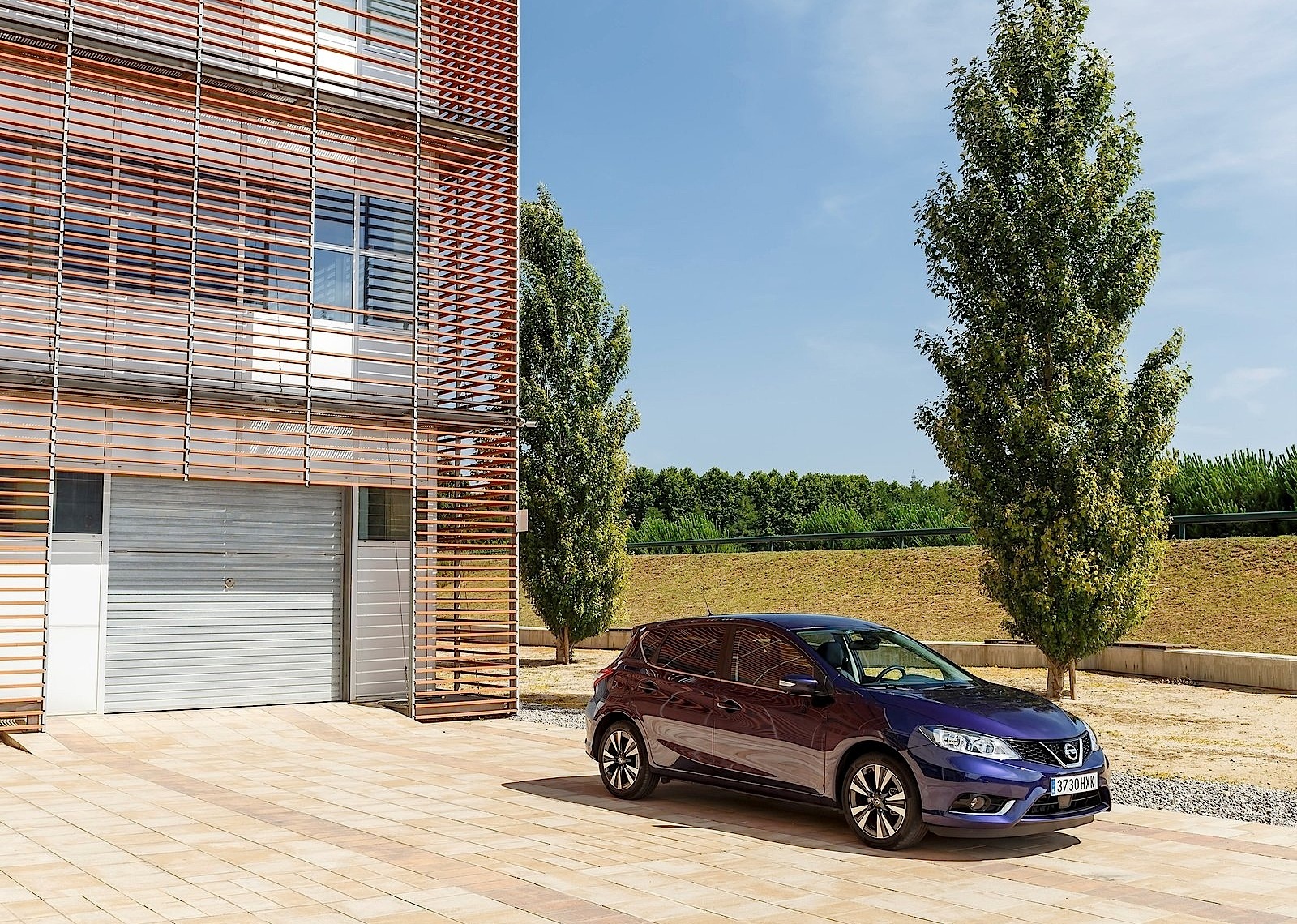 Nissan Almera / Pulsar 5 Doors photo 37