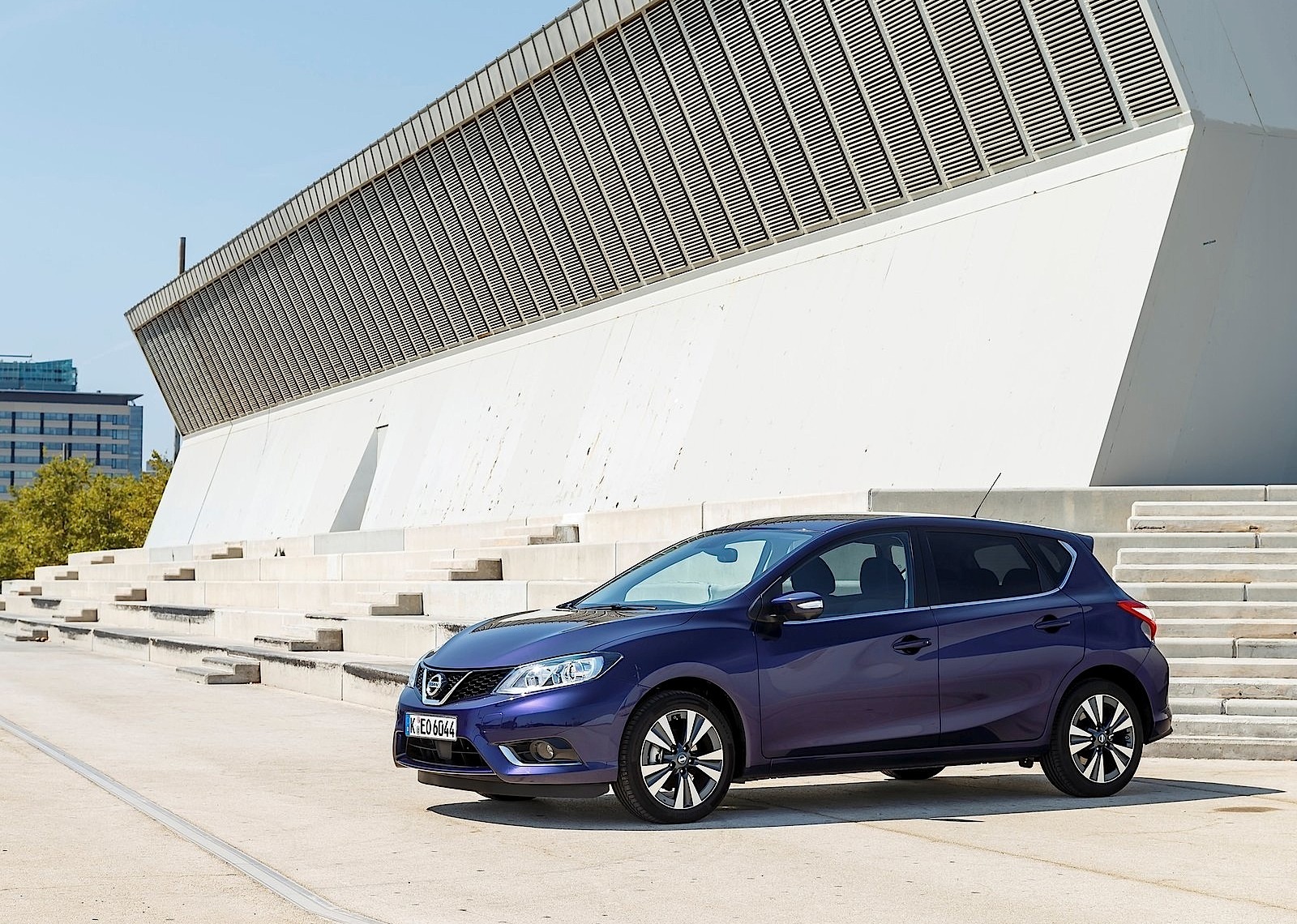 Nissan Almera / Pulsar 5 Doors photo 40