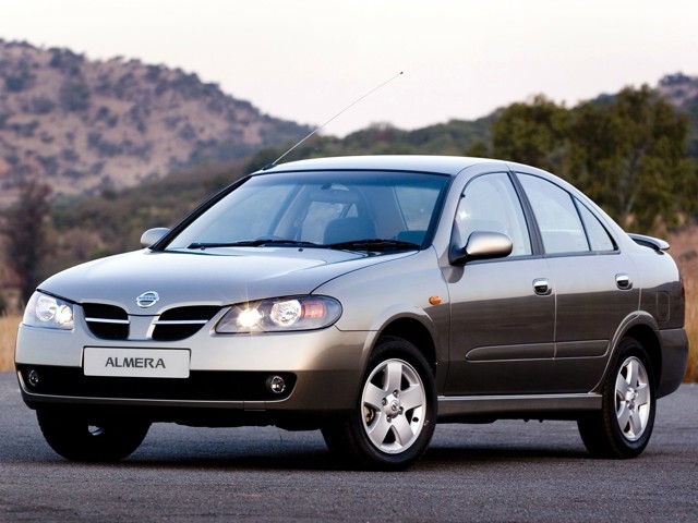 Nissan Almera / Pulsar Sedan foto 9