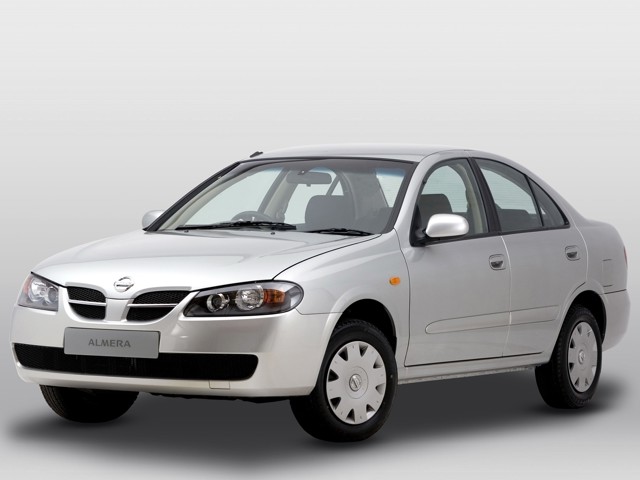 Nissan Almera / Pulsar Sedan foto 13