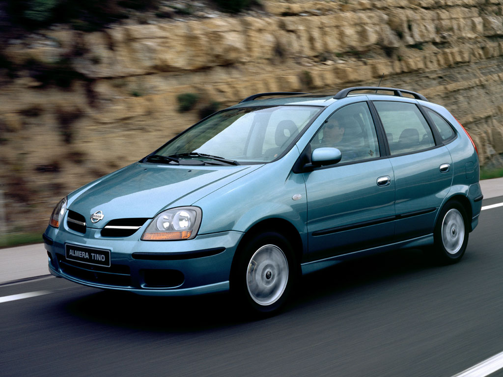 Nissan Almera Tino photo 20