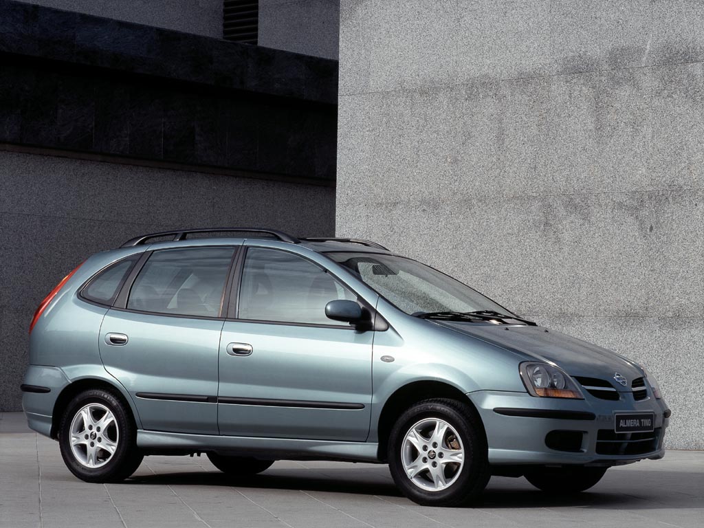 Nissan Almera Tino photo 28