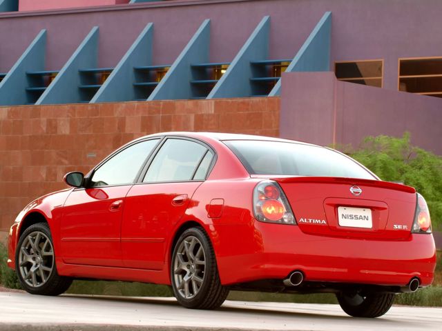 Nissan Altima Foto 6