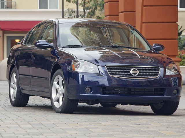 Nissan Altima Foto 18