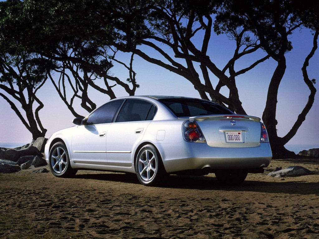 Nissan Altima photo 20