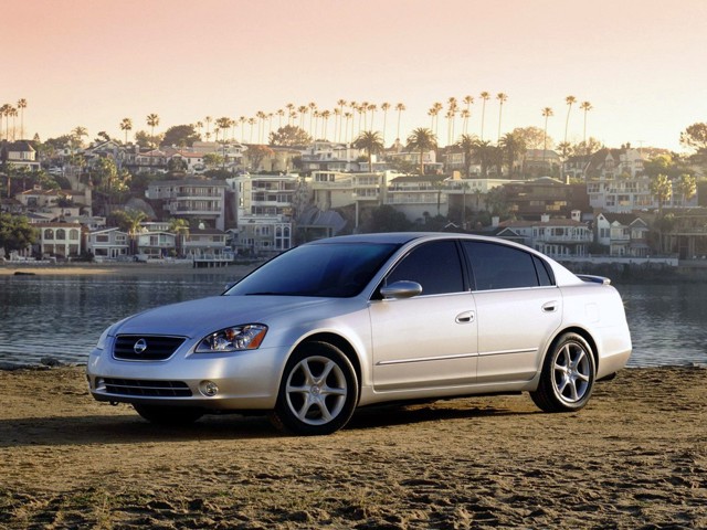 Nissan Altima Foto 21