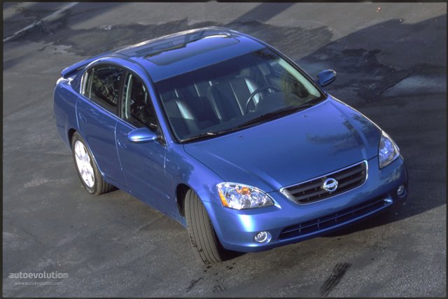 Nissan Altima Foto 1