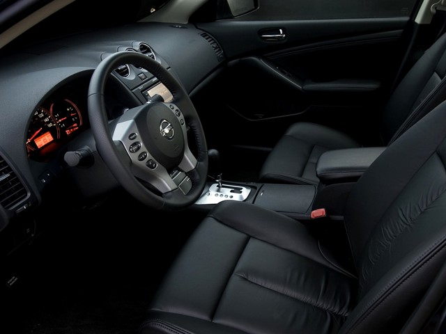Nissan Altima foto 47