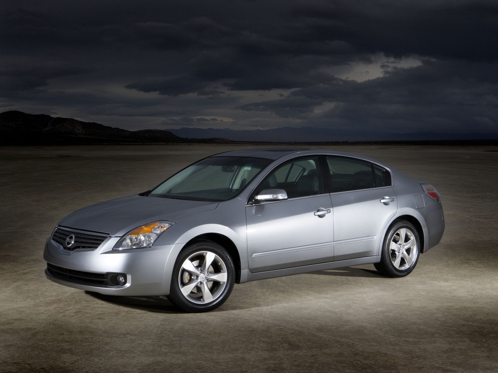Nissan Altima photo 17