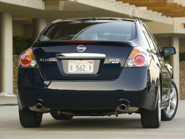Nissan Altima foto 20