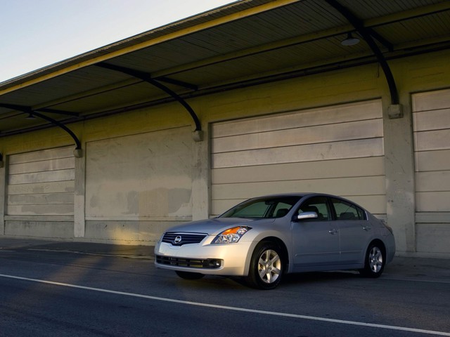 Nissan Altima foto 21