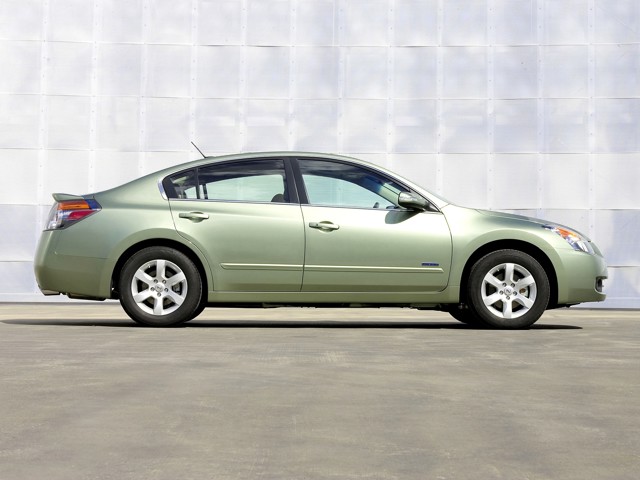 Nissan Altima foto 33