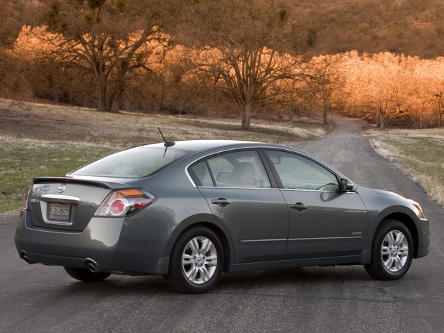 Nissan Altima foto 37
