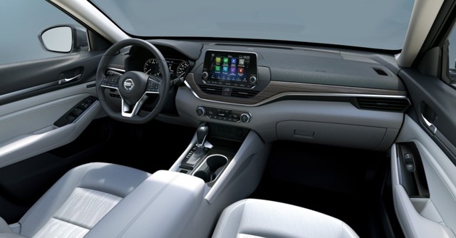 Nissan Altima Foto 36
