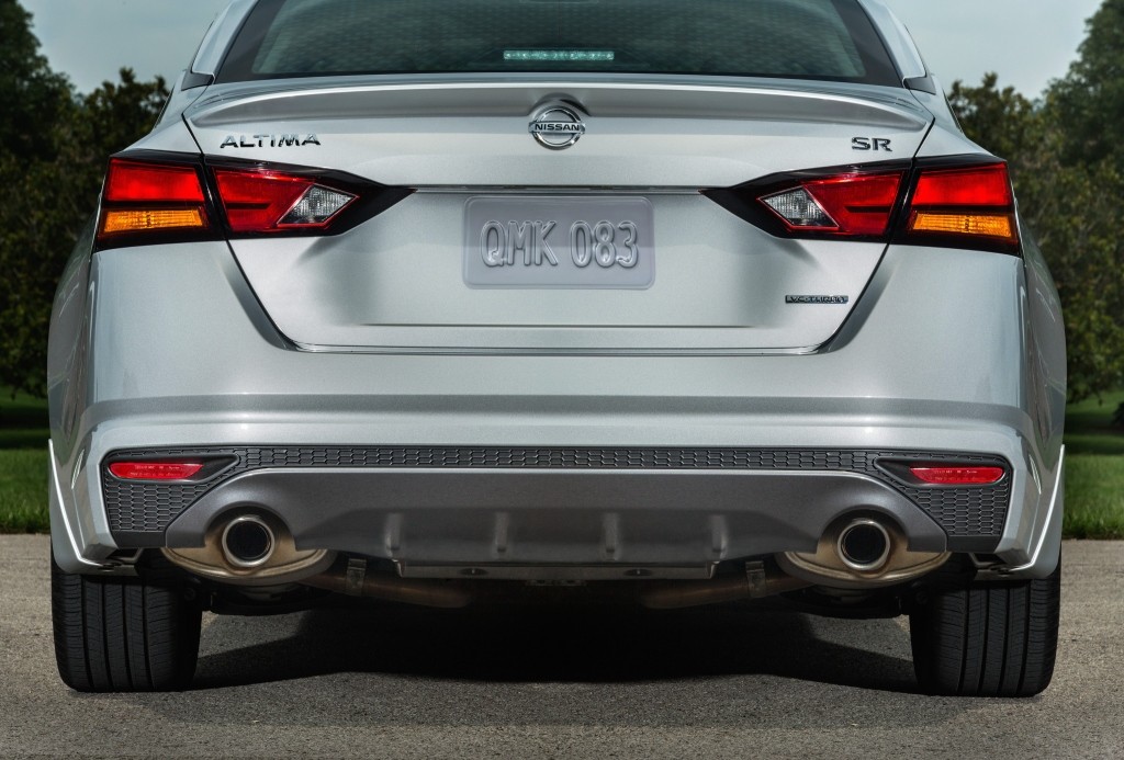 Nissan Altima photo 22