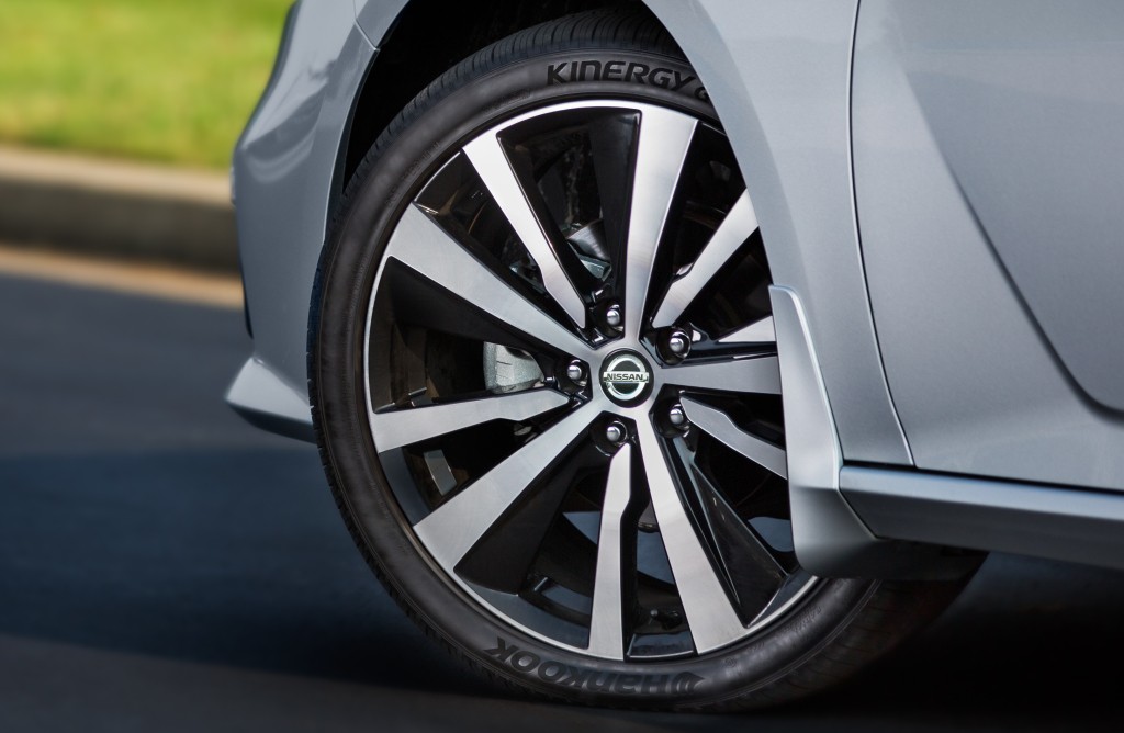 Nissan Altima photo 28