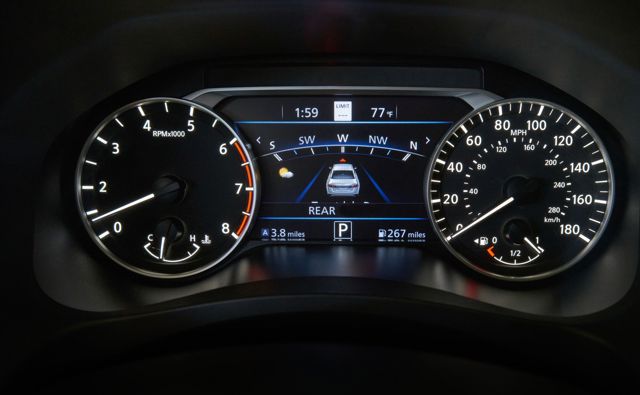 Nissan Altima foto 30