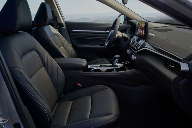Nissan Altima foto 22