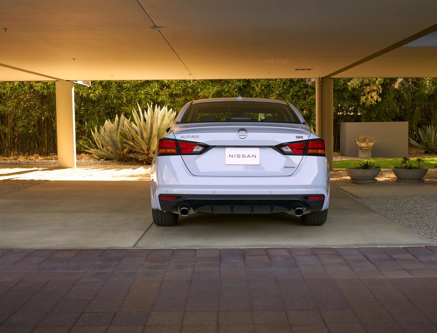 Nissan Altima photo 12