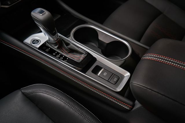 Nissan Altima foto 26