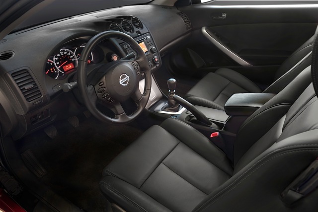Nissan Altima Foto 32