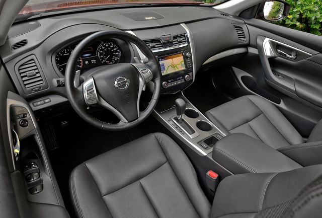 Nissan Altima foto 34