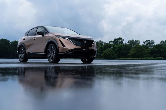 Nissan Ariya foto 2