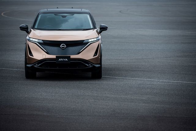Nissan Ariya foto 11