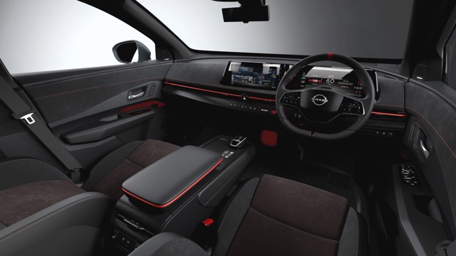 Nissan Ariya photo 32