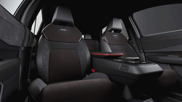 Nissan Ariya photo 37