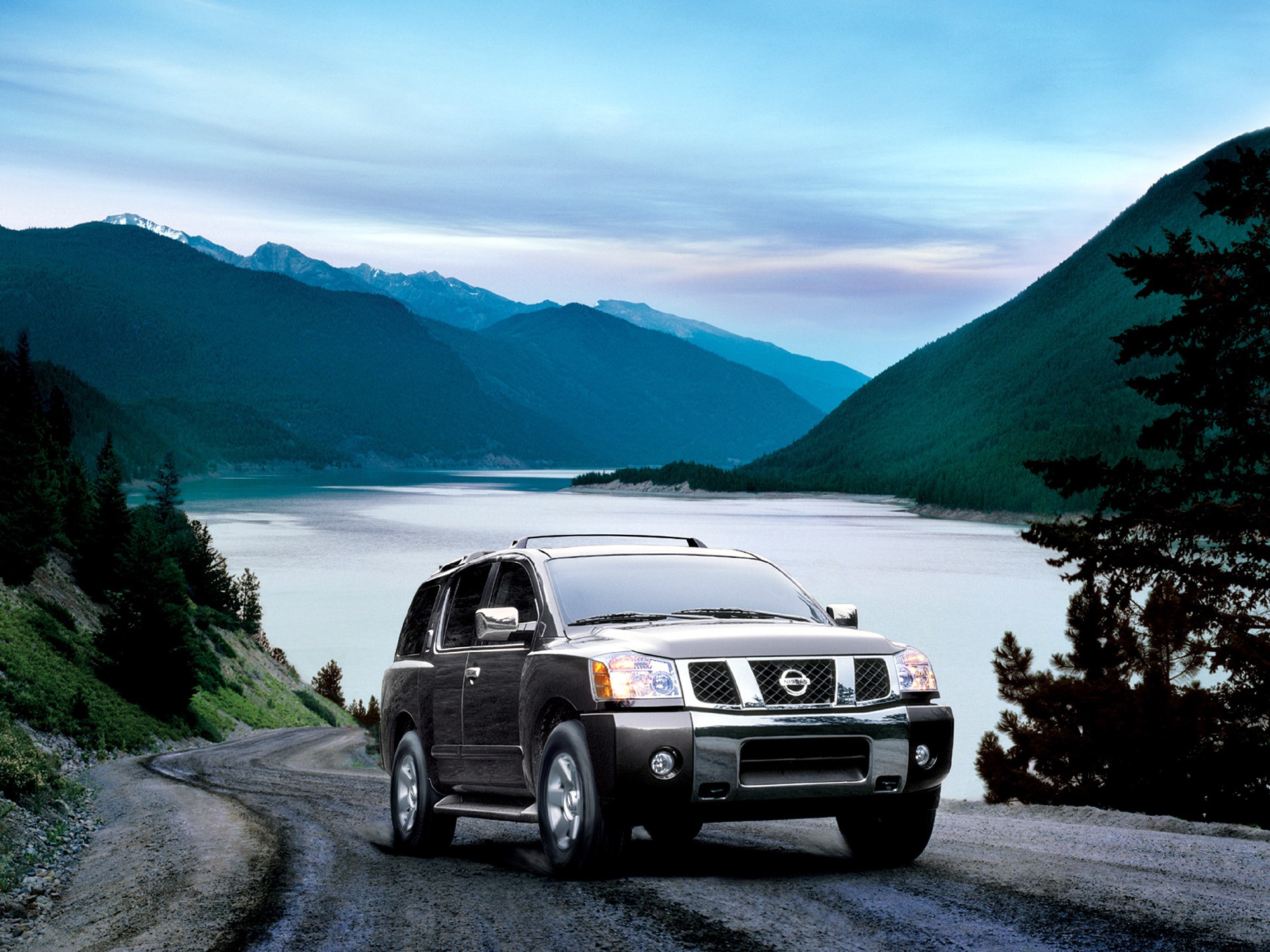 Nissan Armada photo 8