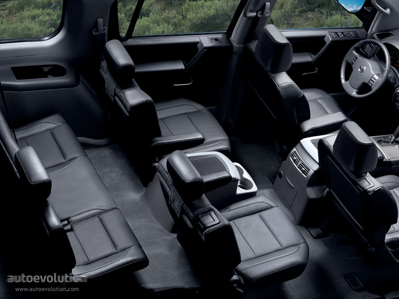 Nissan Armada photo 17